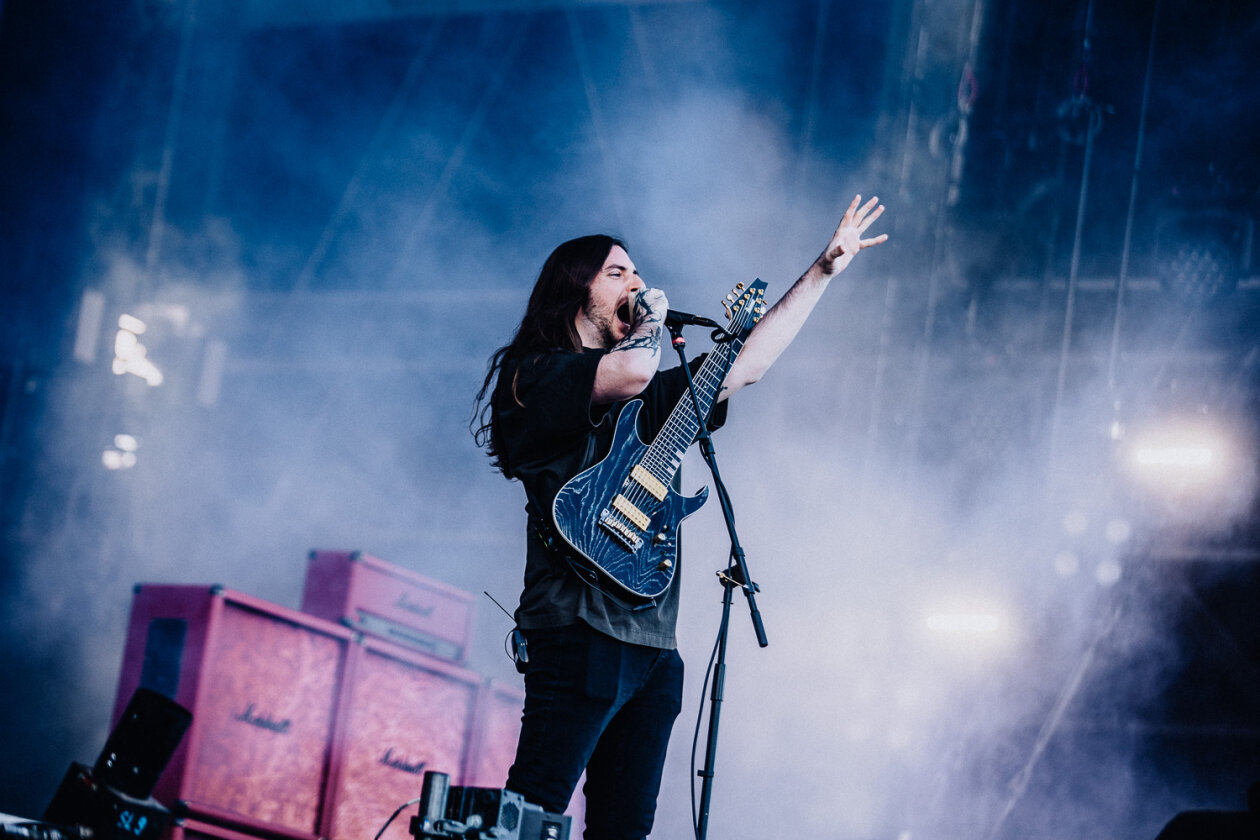 Die Texaner auf der Mandora Stage am Festivalsonntag. – Polyphia.
