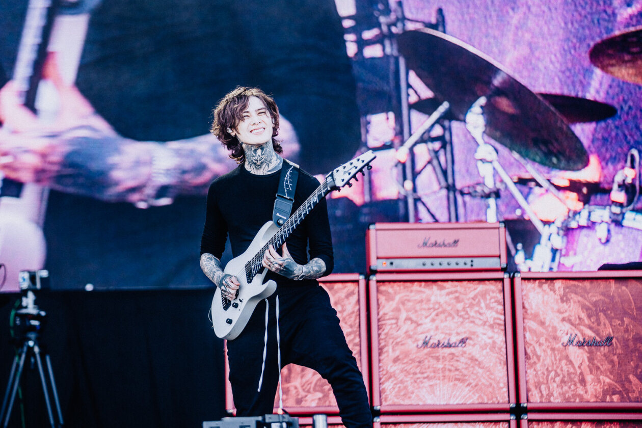 Die Texaner auf der Mandora Stage am Festivalsonntag. – Polyphia.