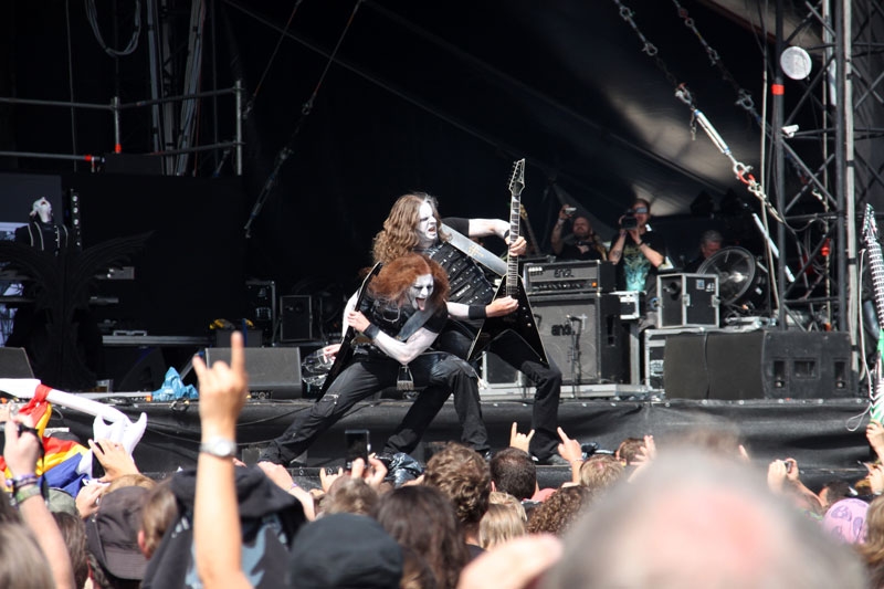 Die mit den Wölfen heulen – Powerwolf