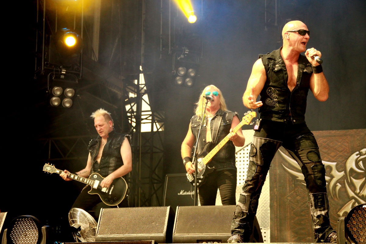 Immer eine sichere Bank on stage. – Primal Fear