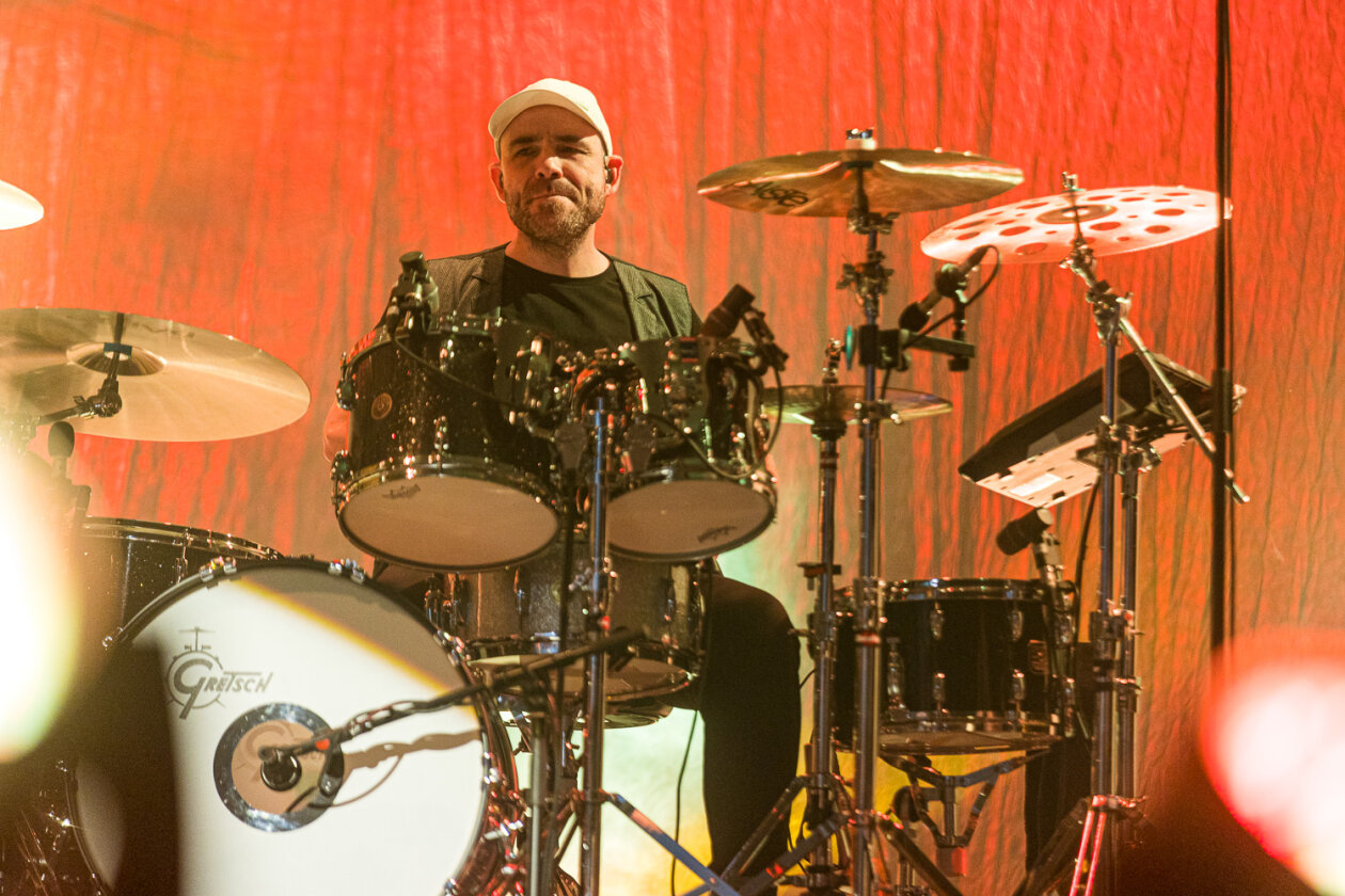 Hartmut Engler und Band bringen ihr aktuelles Album "Persönlich" auf große "PUR - Tour 2023". – Pur.