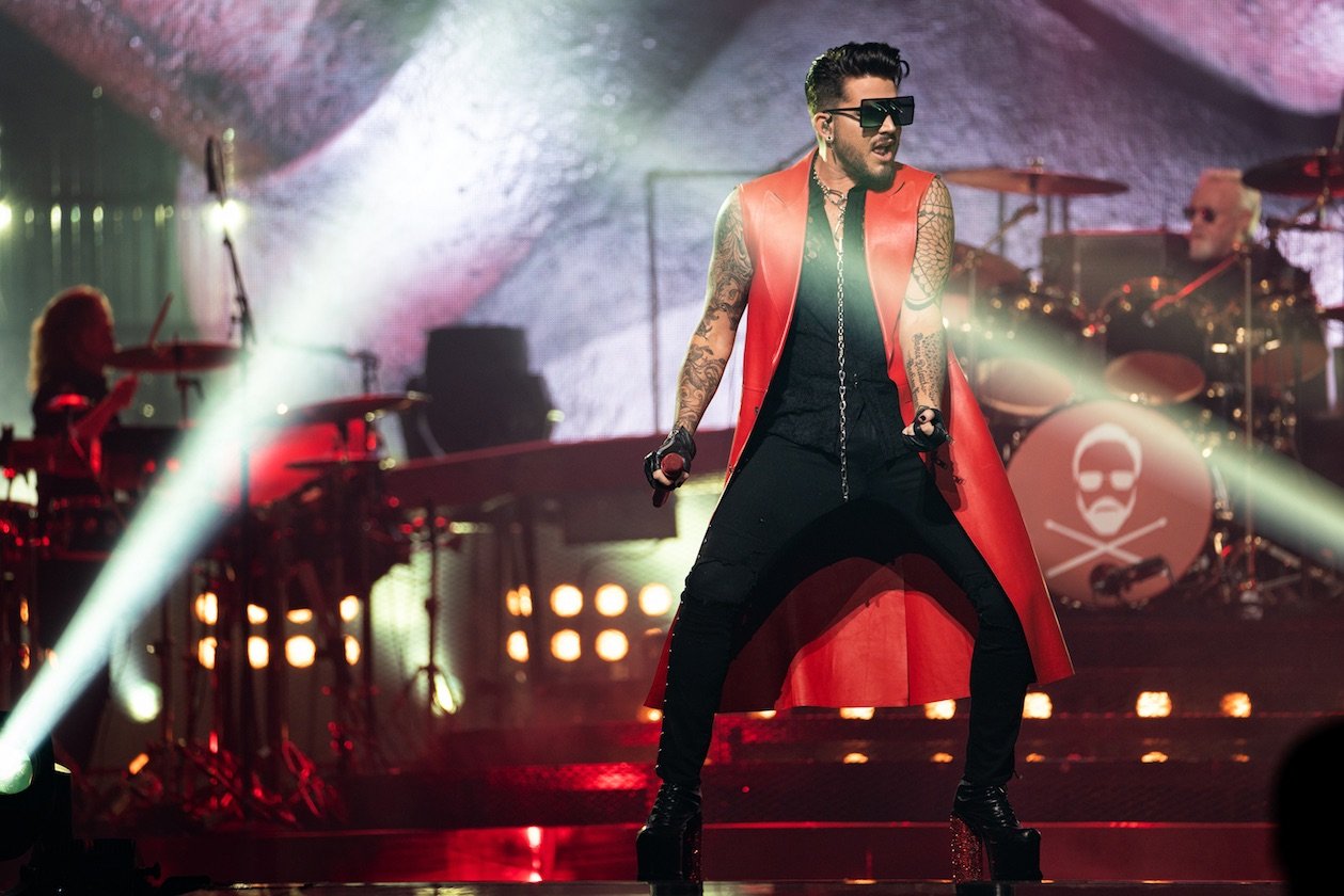Queen – Queen.