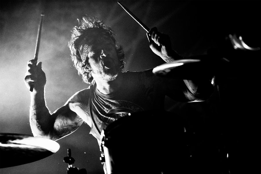 Queens Of The Stone Age – Kalifornien im E-Werk: Josh Homme und Co. – Joey Castillo.