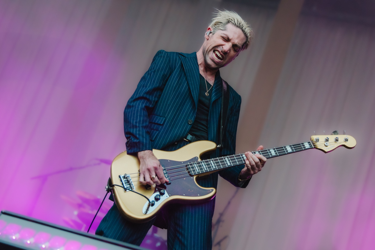 Songs for the Deaf: QOTSA brillieren zwei Stunden in Berlin. – Queens Of The Stone Age in Berlin