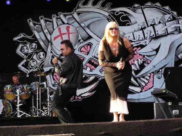 Queensryche konzentrierten sich auf die alten Stärken mit Unterstützung von "Sister Mary". – 