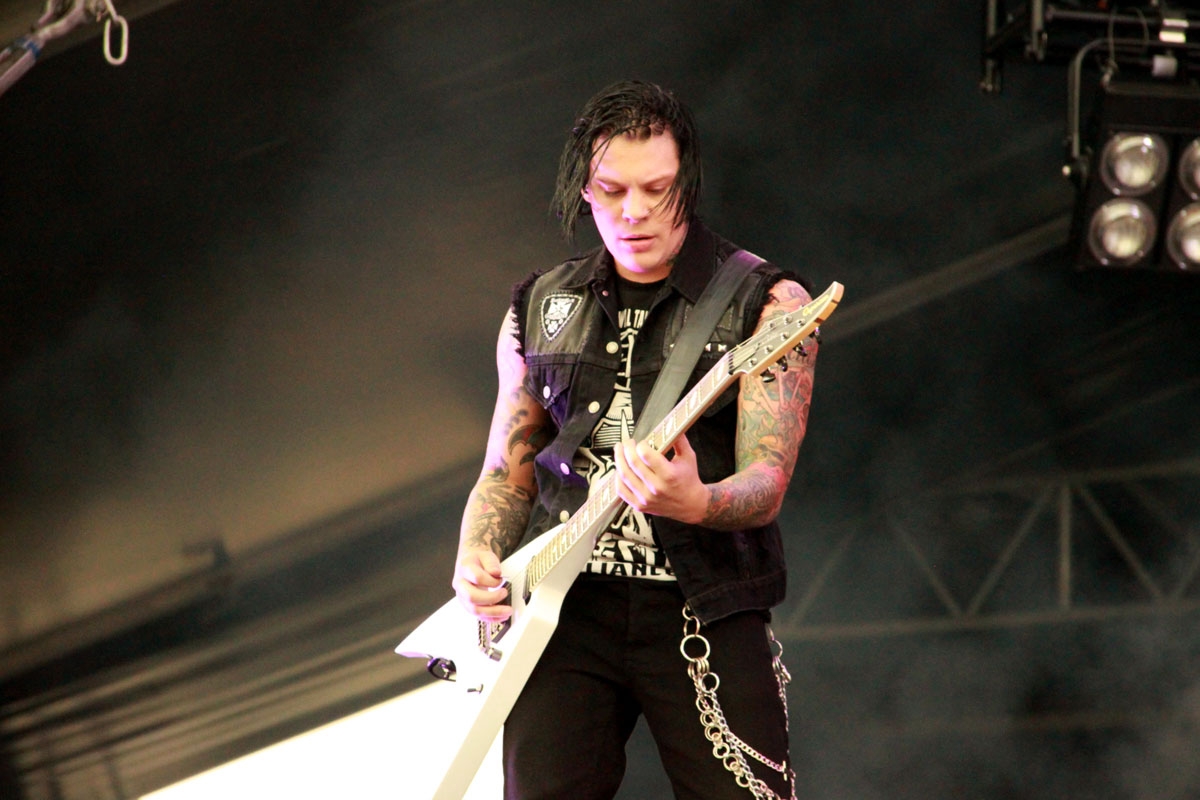 Reisten einfach mal ohne Bassisten an – Queensryche