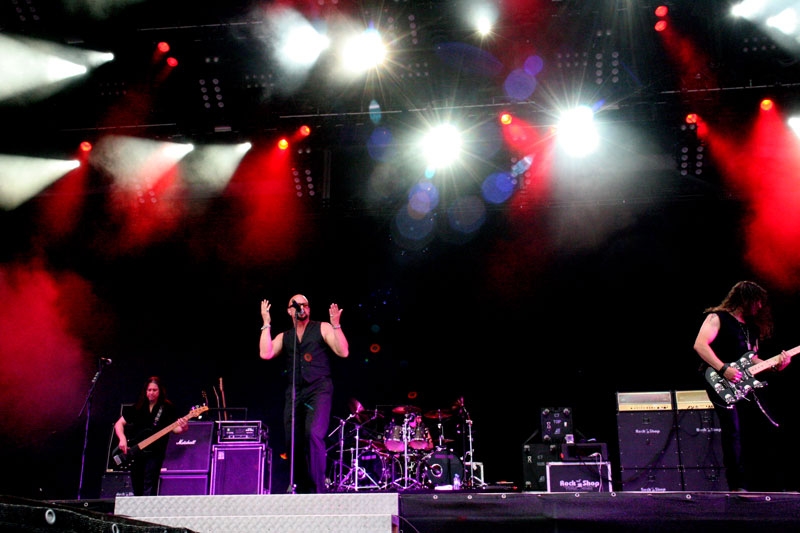 Verkommen durch die Posen von Geoff Tate mehr und mehr zu Show-Band. – Queensryche