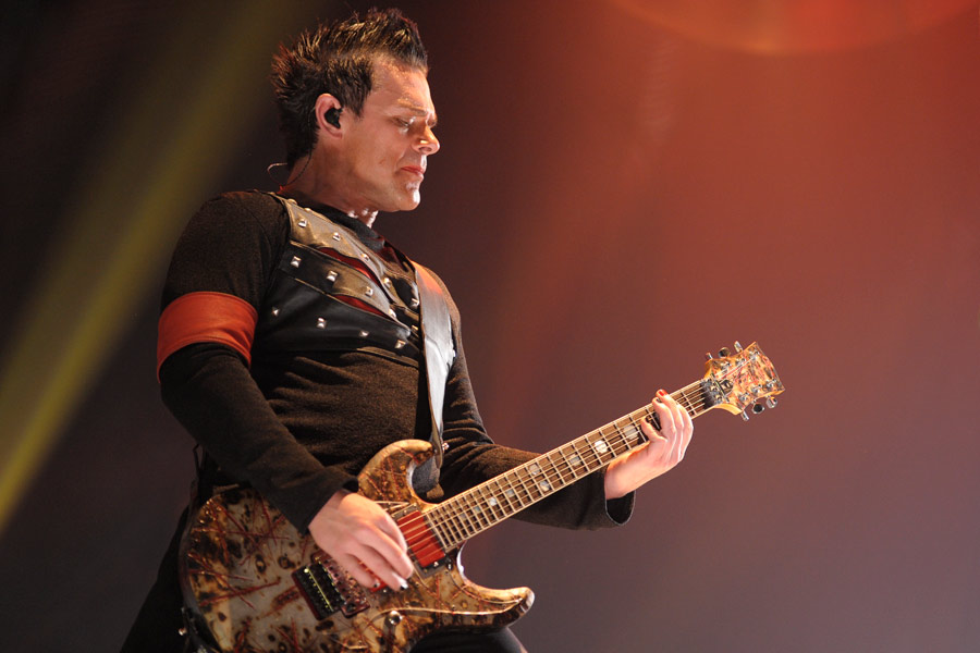 Rammstein – Drei Mal füllen die teutonischen Tanzmetaller den ISS Dome. – Richard Kruspe.