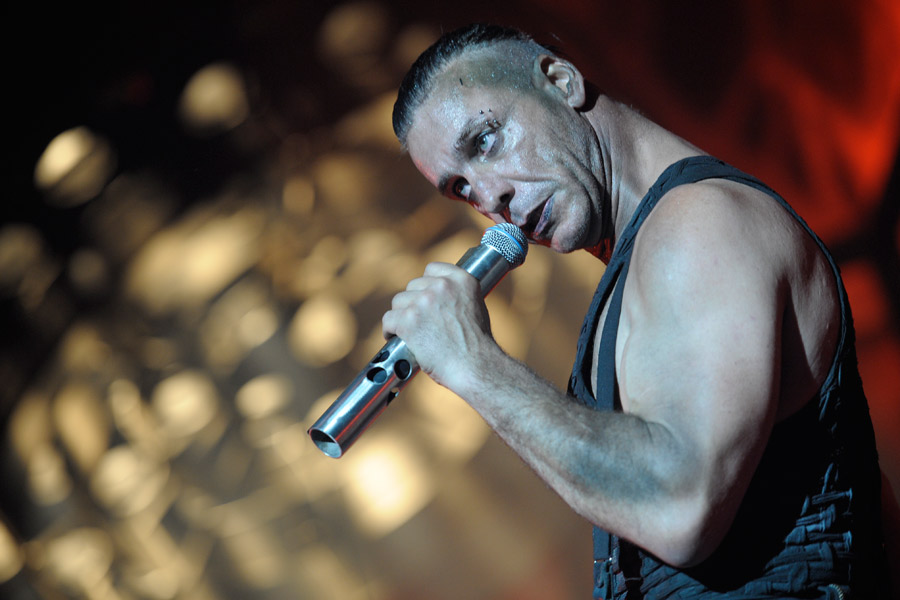 Rammstein – Drei Mal füllen die teutonischen Tanzmetaller den ISS Dome. – Till Lindemann