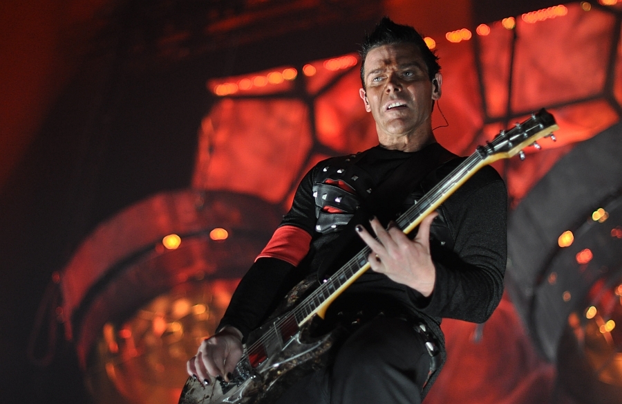 Heiße Show in Friedrichshafen. – Rammstein 2011 in Friedrichshafen