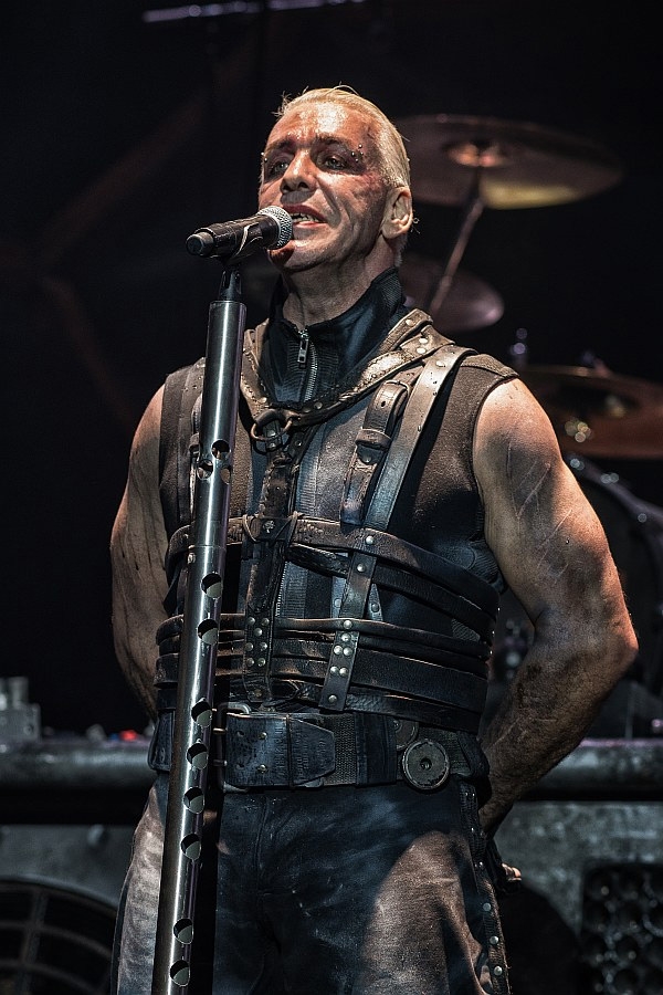 Die Berliner starten in die Open Air-Saison. – Rammstein.