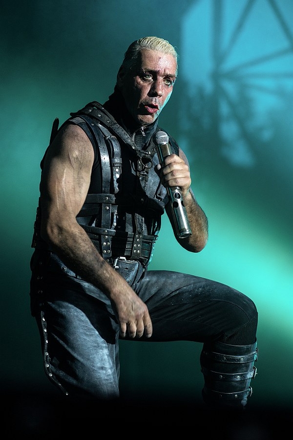 Die Berliner starten in die Open Air-Saison. – Rammstein.