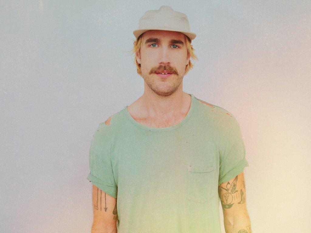 Rayland Baxter