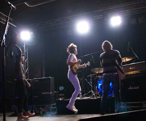 Razorlight bei ihrem ersten Deutschlandkonzert. – Razorlight bei ihrem ersten Deutschlandkonzert im Mai 2006/Berlin.