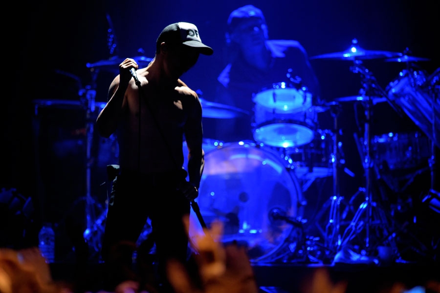 Die Red Hot Chili Peppers stellen "I'm With You" vor. – Red Hot Chili Peppers 2011 live in Köln