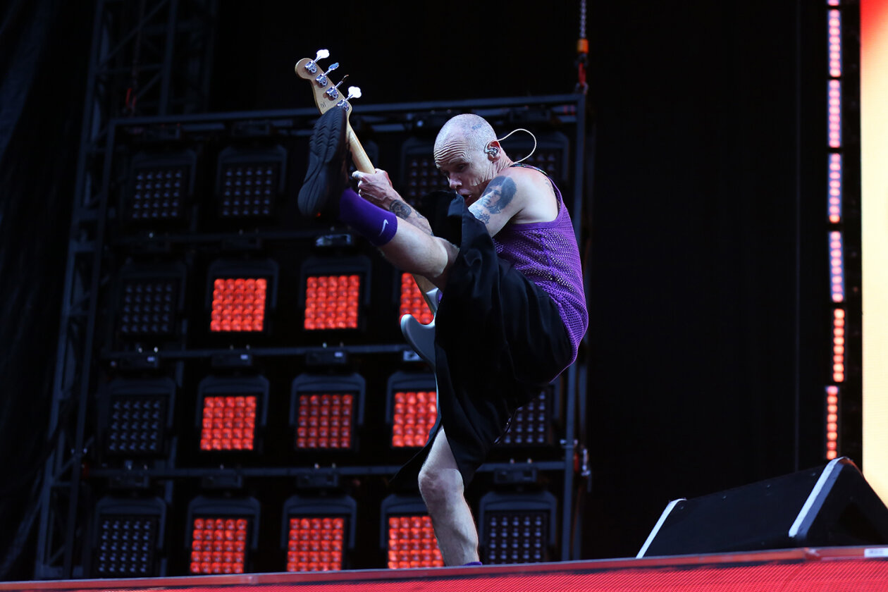 50.000 begeisterte Fans: die Red Hot Chili Peppers in Hamburg. – ... in ...