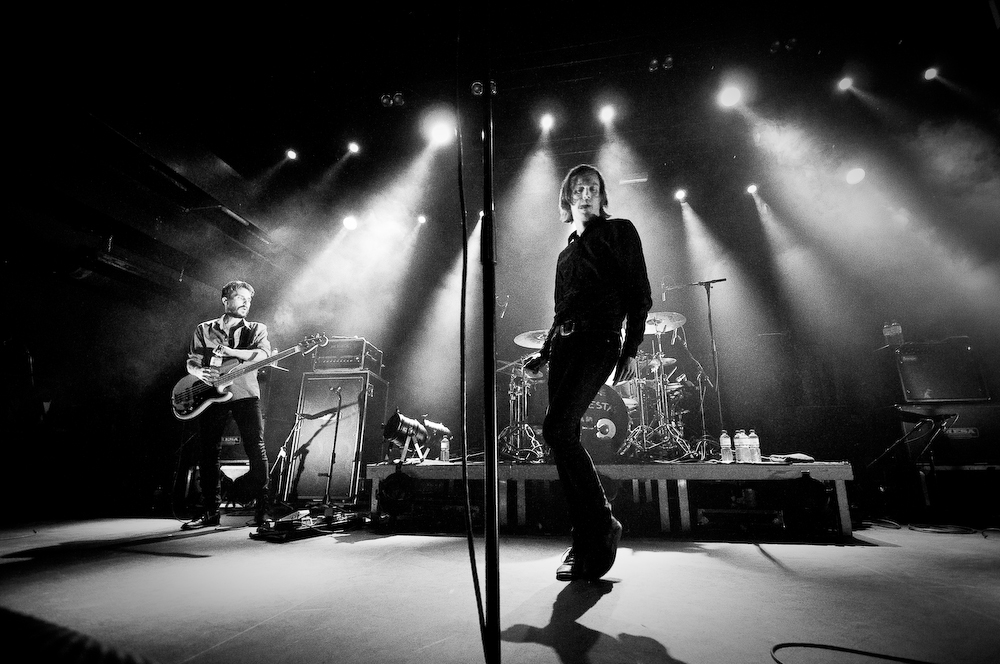 Refused sollen 'fucking dead' sein? Im Gegenteil, das Komplex 457 brannte! – Refused.