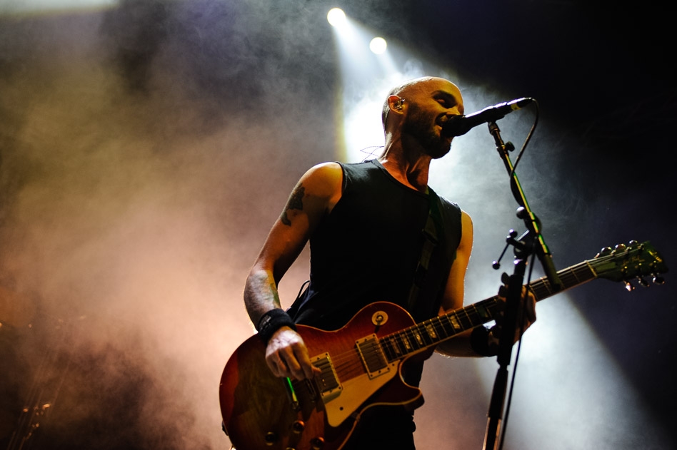 Rise Against – In der Eishalle Deutweg gings zur Sache. – Zach.