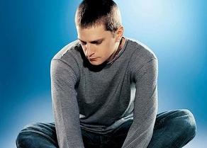 Rob Thomas