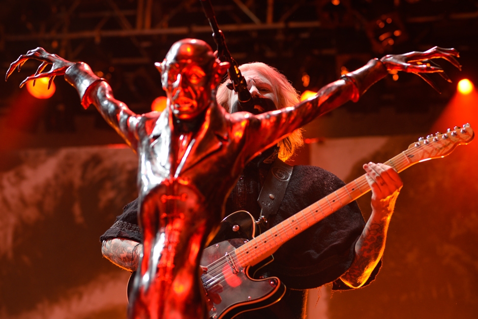 Rob Zombie auf Europatour. – John 5.