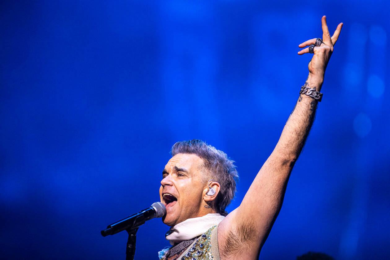 Pop-Spektakel in der Hauptstadt: Der britische Popstar begeistert seine Fans. – Robbie Williams.