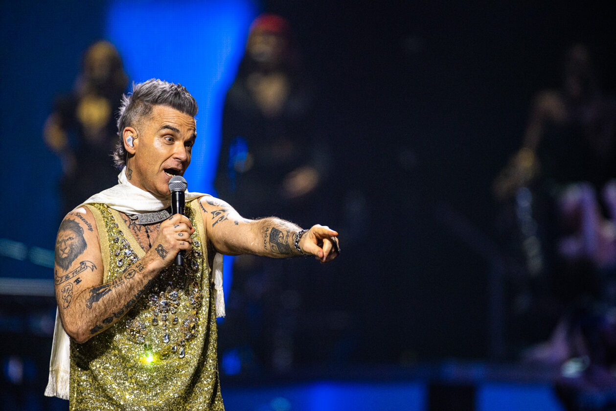 Pop-Spektakel in der Hauptstadt: Der britische Popstar begeistert seine Fans. – Robbie Williams.