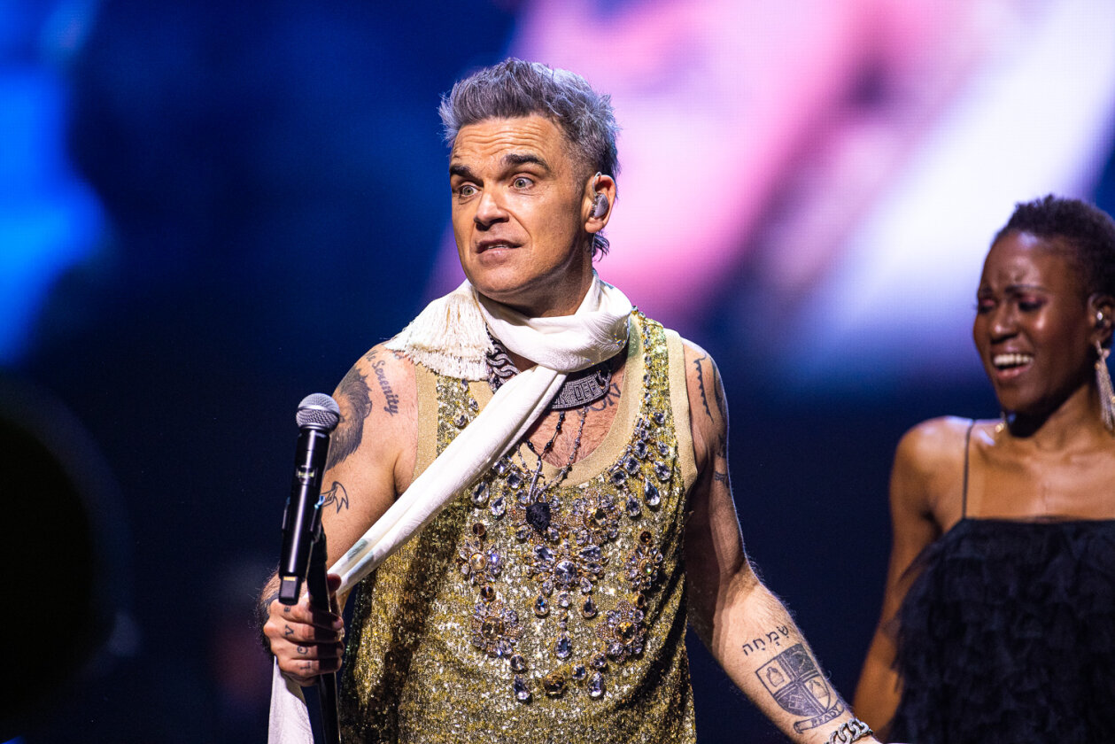Pop-Spektakel in der Hauptstadt: Der britische Popstar begeistert seine Fans. – Robbie Williams.