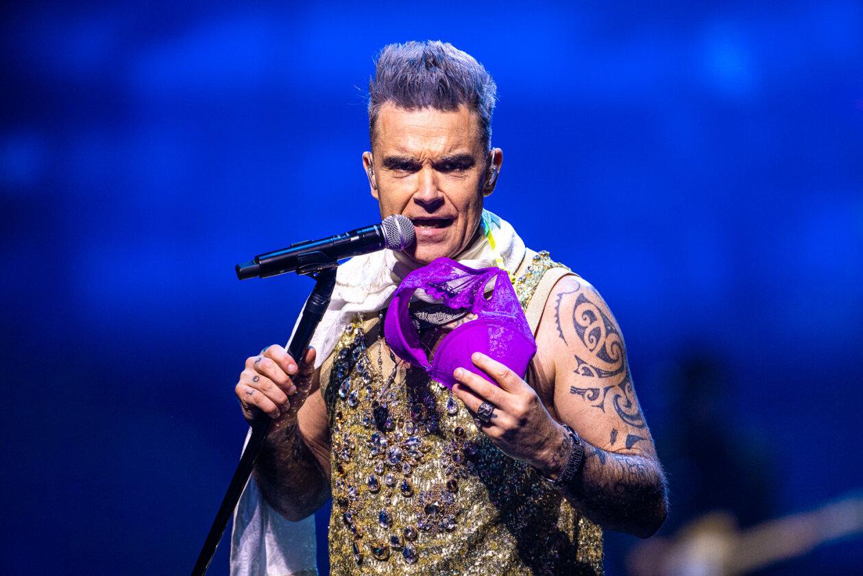 Pop-Spektakel in der Hauptstadt: Der britische Popstar begeistert seine Fans. – Robbie Williams.