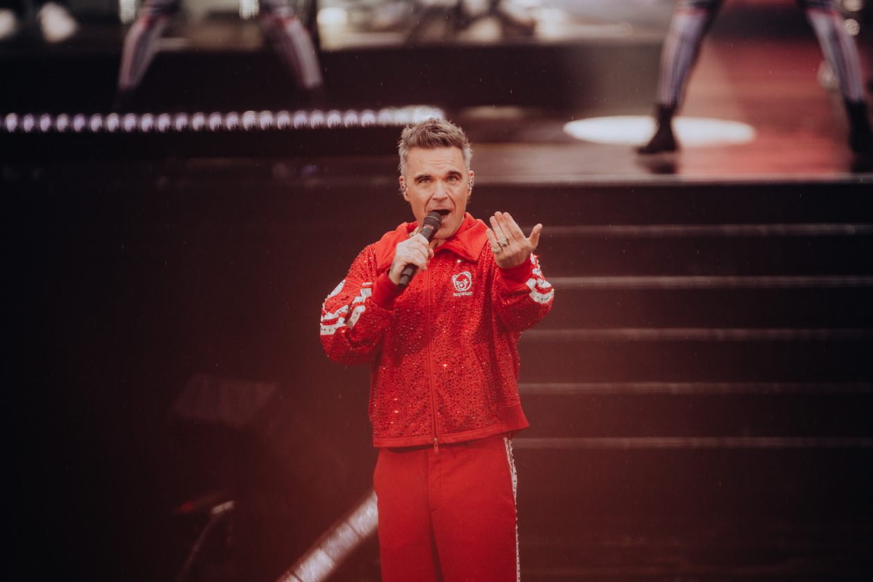 Robbie Williams – Robbie Williams.