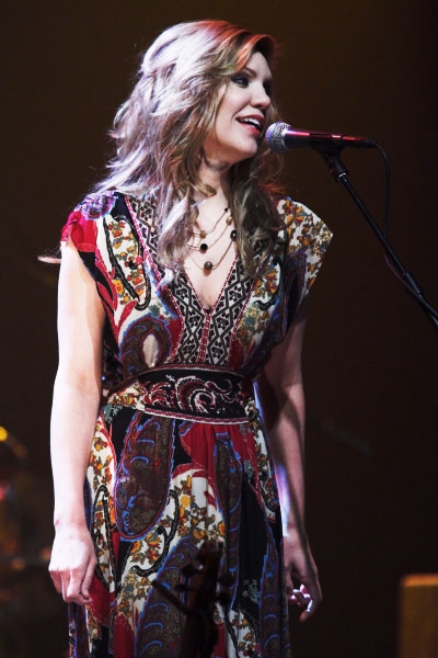 Robert Plant mit Alison Krauss live in Düsseldorf. – 