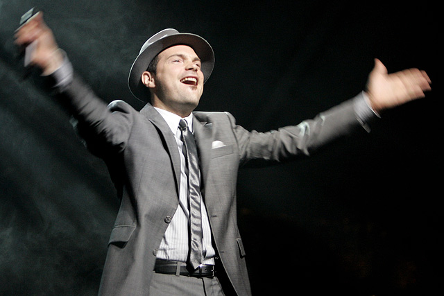 Roger Cicero und seine Bigband in der Kölnarena. – 