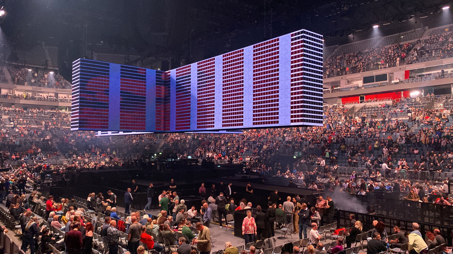 Pink Floyd-Hits und Demos in Köln. – Roger Waters.