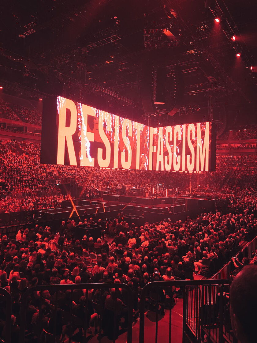 Pink Floyd-Hits und Demos in Köln. – Roger Waters.