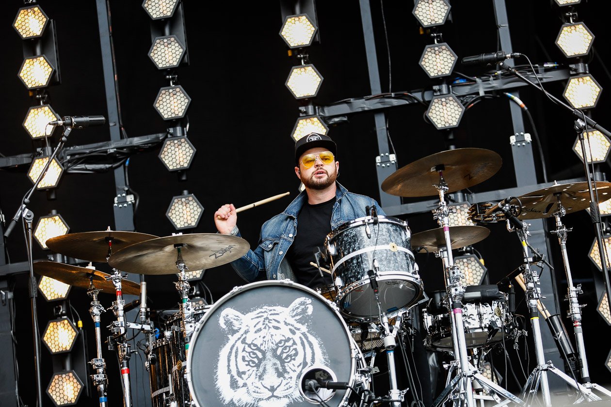 Royal Blood – Ob Scheeßel oder Neuhausen o.E.: Die beiden Briten legten ein dickes Brett auf. – Ben.