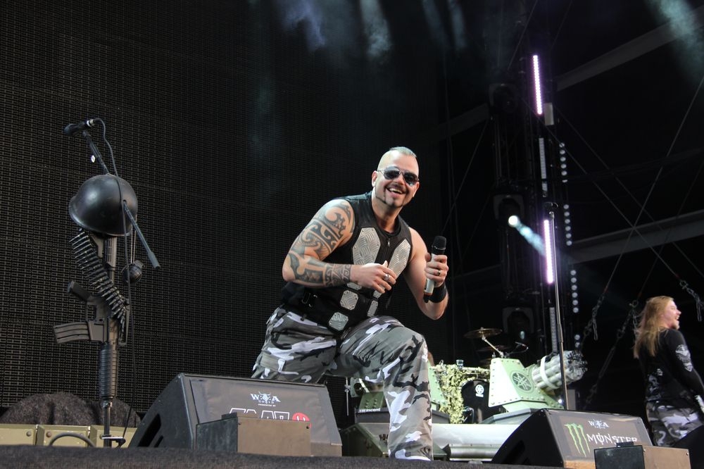 Sabaton – Headliner beim größten Metalfestival. – Joakim Brodén.