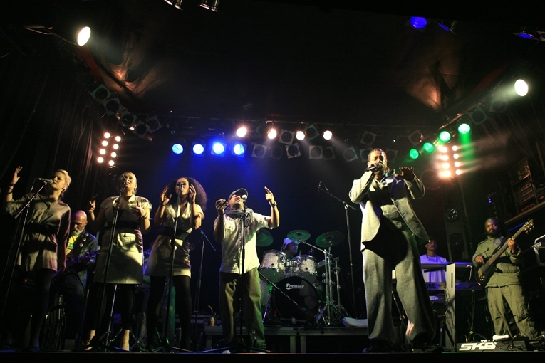 Samy Deluxe – März 2009: Samy stellt im Lido in Kreuzberg sein neues Album vor. – "Dis Wo Ich herkomm" erscheint am 27. März 2009.