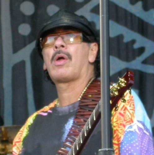 Santana – "My music strives to communicate that message of unity." - Diesmal von Tony Lindsay unterstützt. – 
