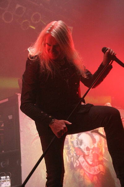Saxon – Biff und seine Jungs sind mit Motörhead unterwegs. – Biff Byford
