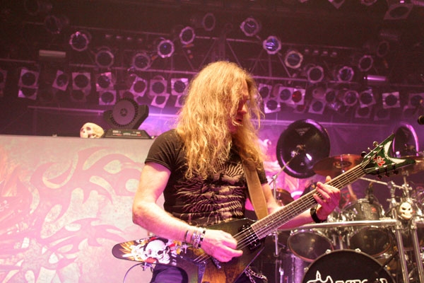 Saxon – Biff und seine Jungs sind mit Motörhead unterwegs. – Doug Scarratt