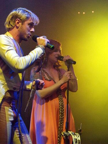 Scissor Sisters – Im prächtigen Palais Ferstl gaben die Schwestern alles. – 
