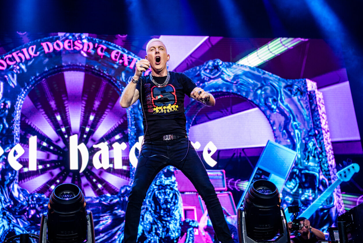 Hyper, Hyper! Heimliche Headliner am Samstag: HP Baxxter und Band. – Scooter.