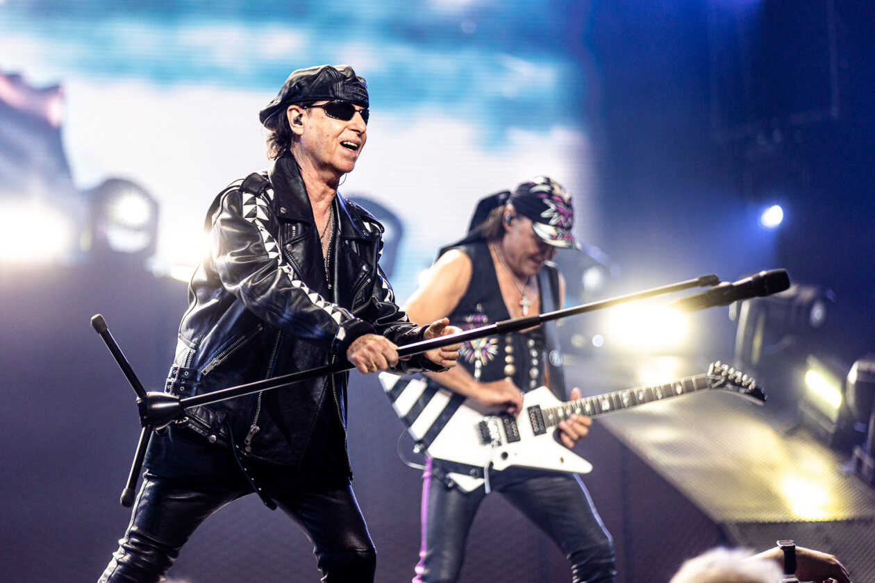 Scorpions – Scorpions.