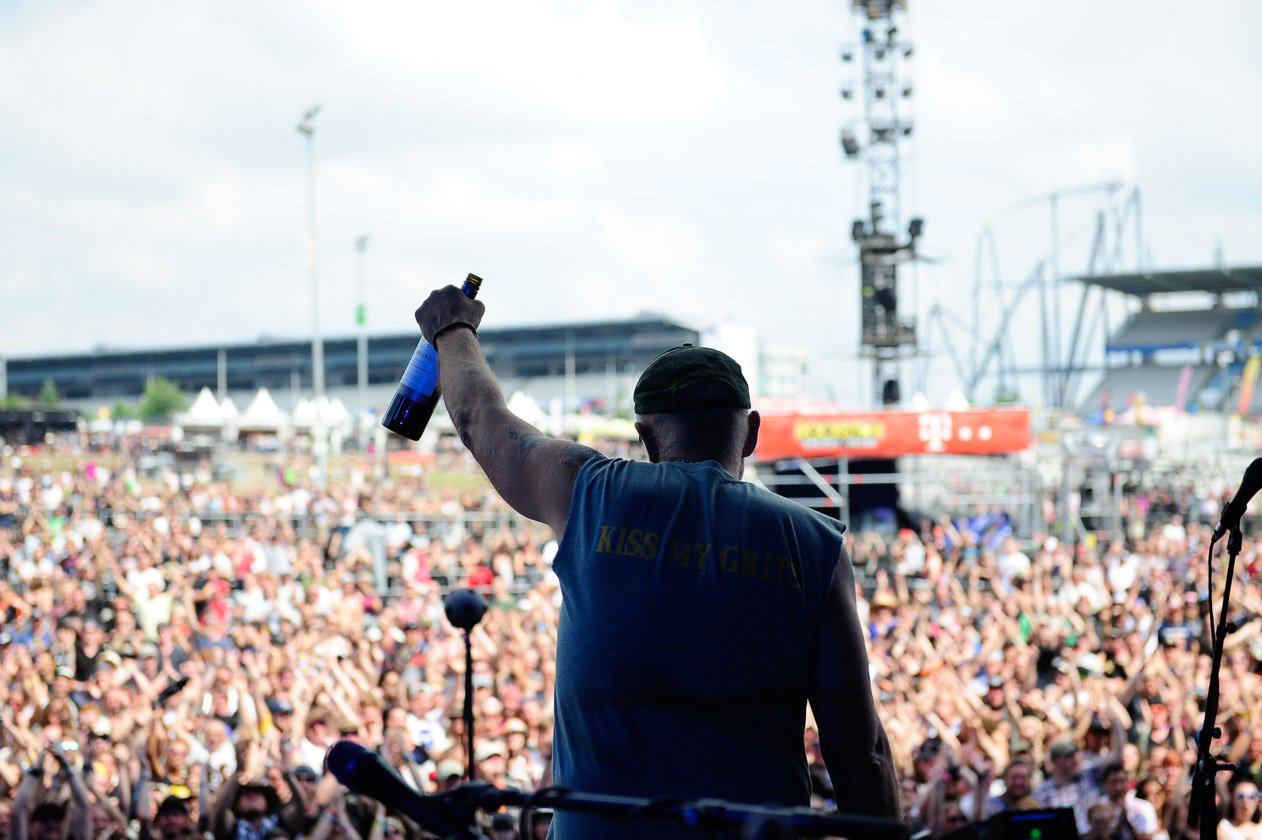 Der Obersympath und Fanliebling am Ring. – Seasick Steve.