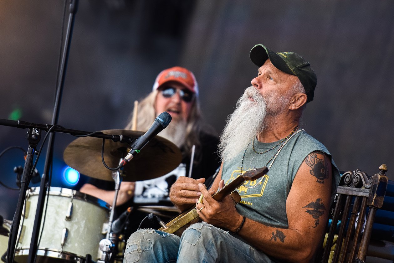 Der Obersympath und Fanliebling am Ring. – Seasick Steve.