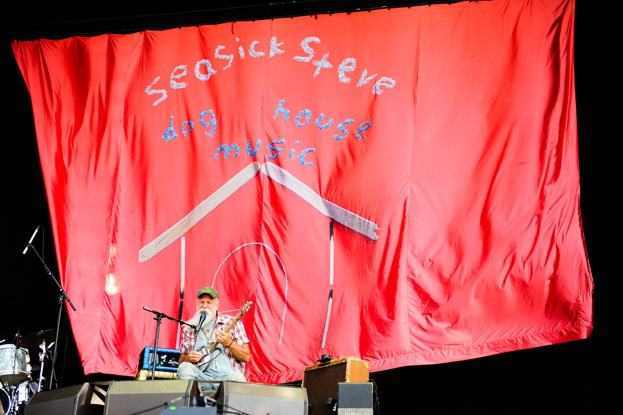 Seasick Steve – Der weit über 70-jährige Kalifornier ist ein echter Festivalliebling. – Beim Southside.