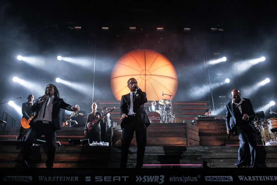 Open Air-gestählt: die Hauptstädter. – Seeed.