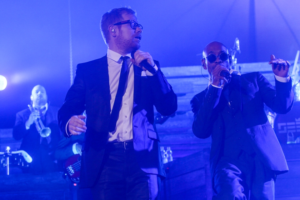 Open Air-gestählt: die Hauptstädter. – Seeed.