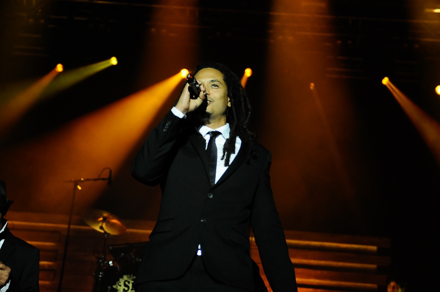 Seeed – Beim Dicken B scheint die Sonne immer - auch nachts. – Dellé am Mic.