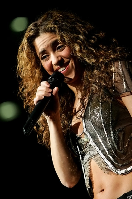 Shakira kommt für das ausgefallene Februar-Konzert zum Nachsitzen nach Köln. – 