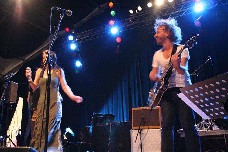 Shantel und das Bucovina Club Orkestar beim Zeltival in Karlsruhe. – 